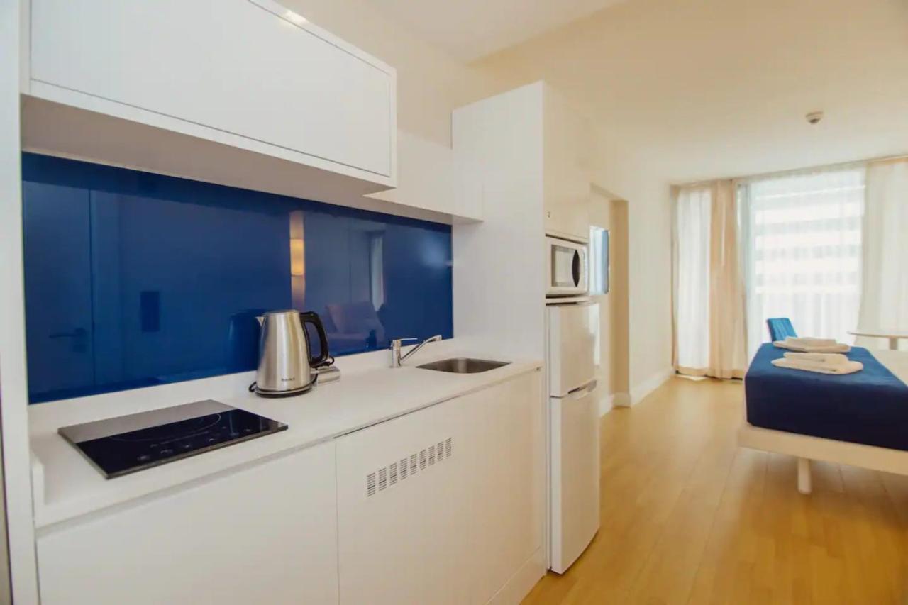 Superior Apartments Orbi City Sea View バトゥーミ エクステリア 写真